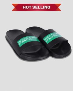 حذاء Benetton