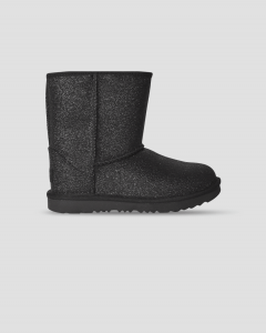 حذاء من  UGG